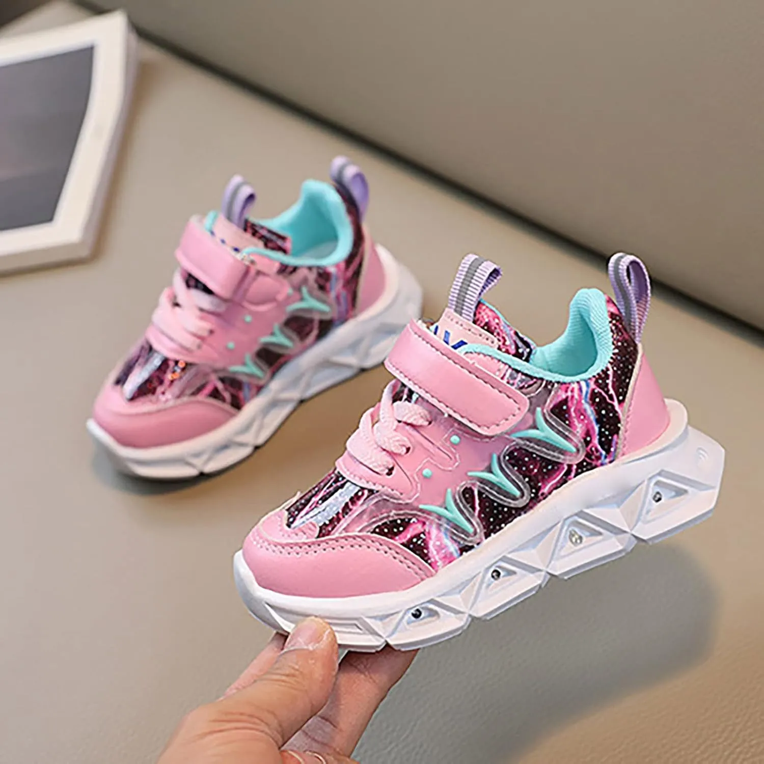 LED Charged Light Up Shoes for Boys Girls Breathable Soft Sole Strap Collision Color Toddler Shoes