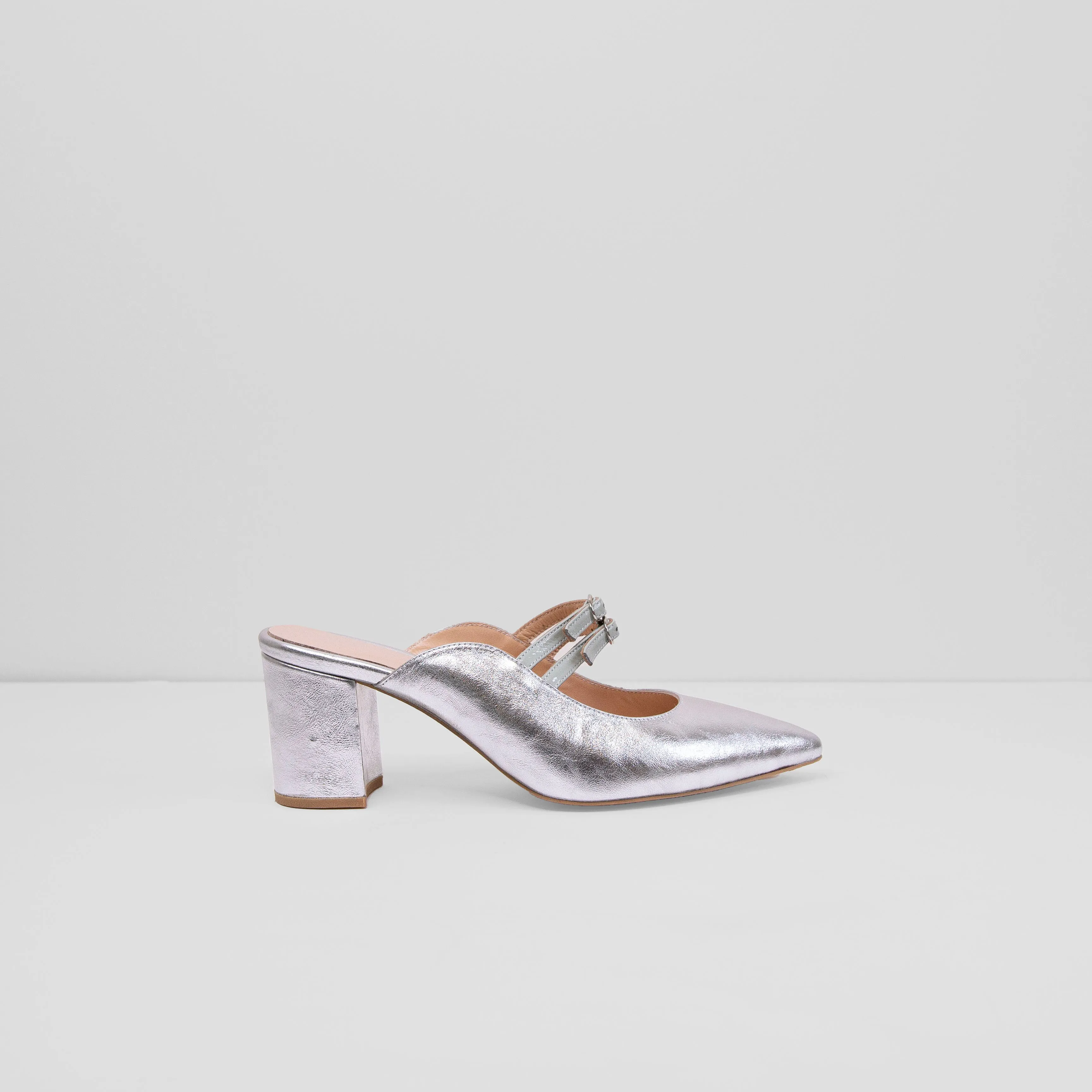 Lora silver heel