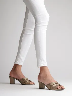 NOMADA HEELS