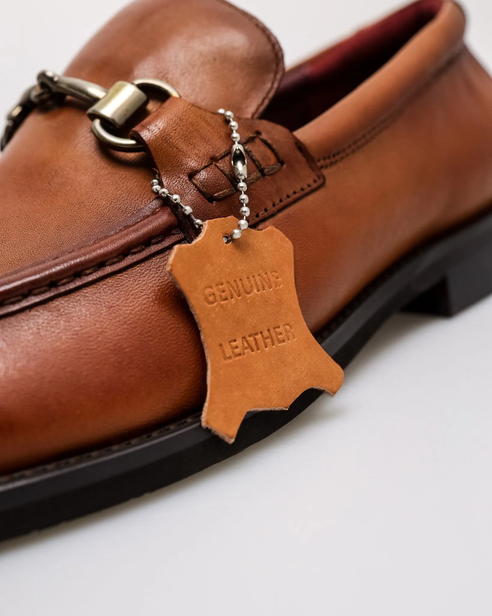Tomaz HF125 Men's Classic Leather Horsebit Loafer