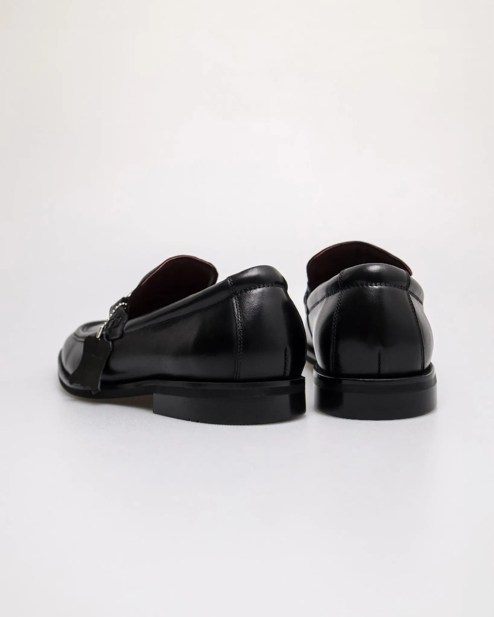 Tomaz HF125 Men's Classic Leather Horsebit Loafer